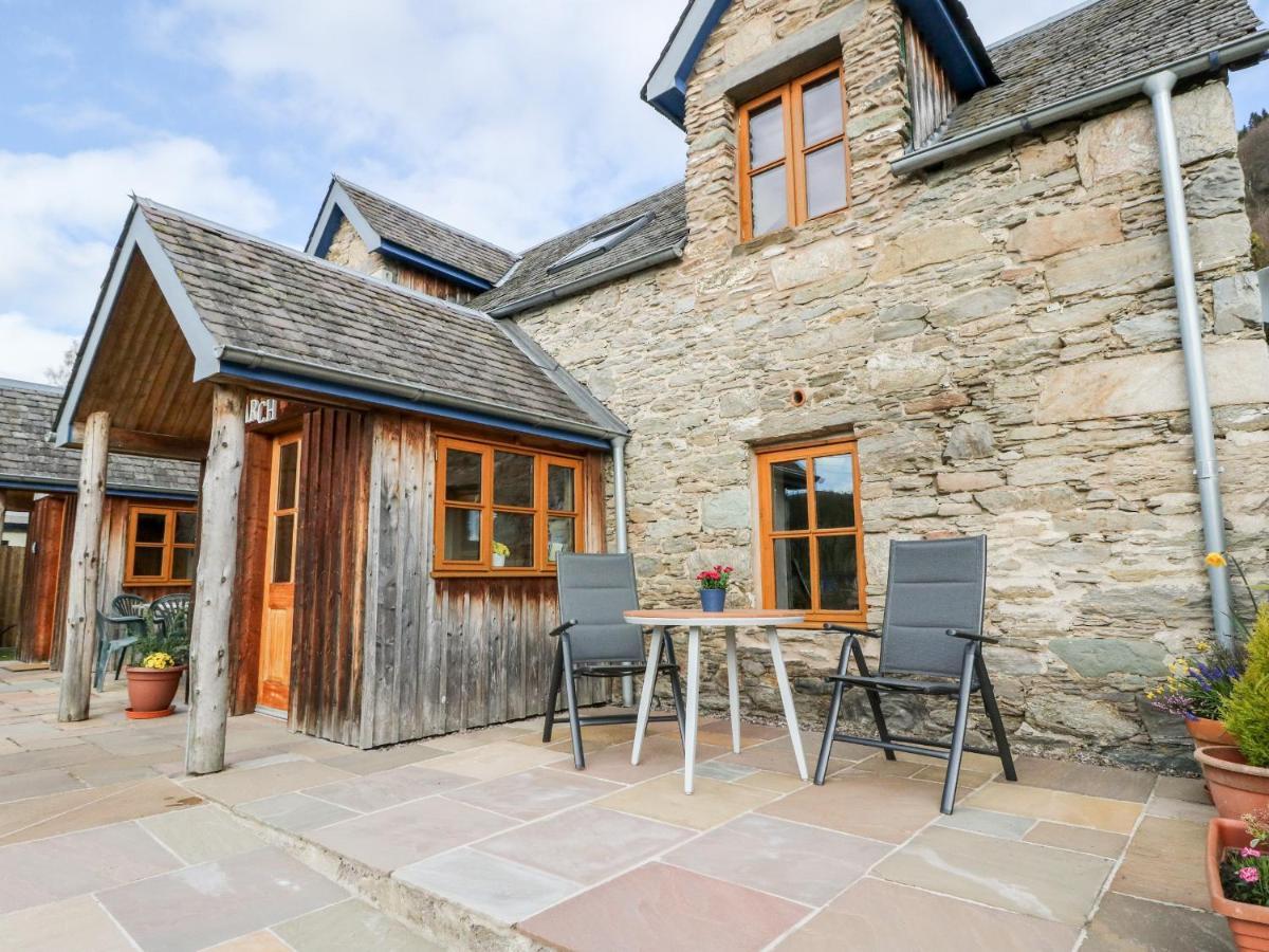 Larch Cottage Weem المظهر الخارجي الصورة